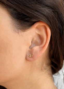 Good Habits Stud Earrings ★ Gold