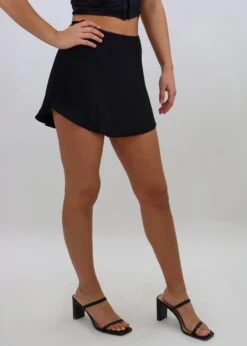 Downtown Love Skirt ★ Black 10 Downtown Love Skirt ★ Black -Tops To Skirt Sales Store IMG 0167