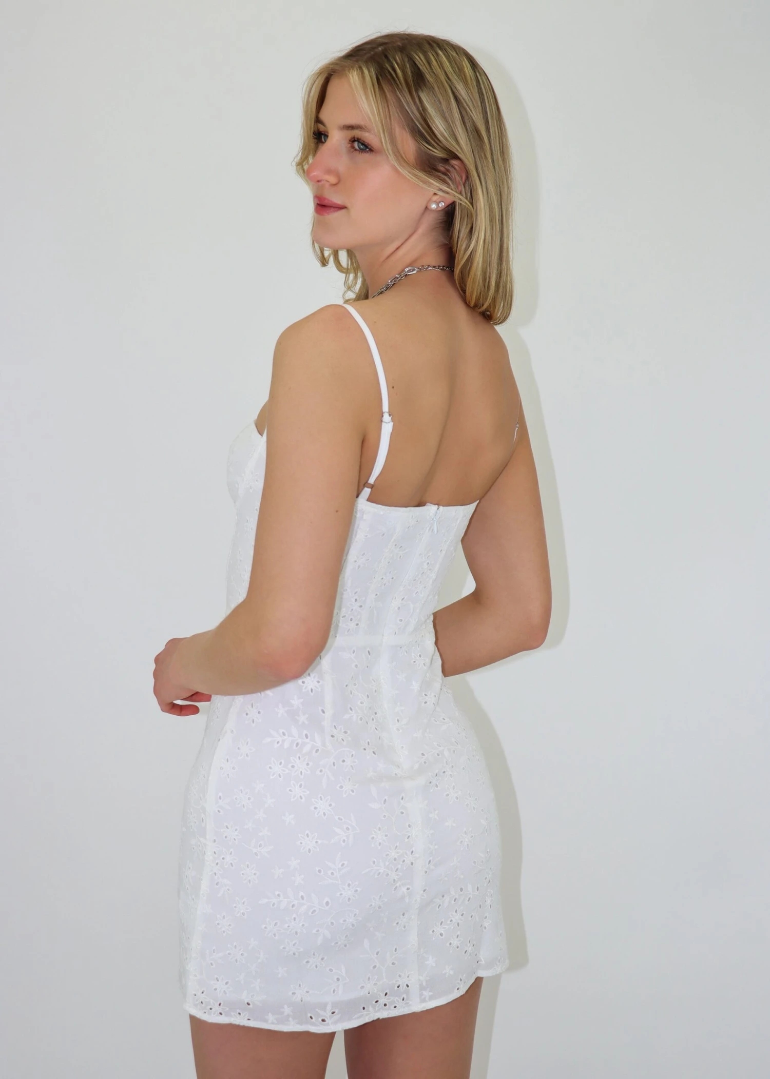 Let It Go Dress ★ White 4 Let It Go Dress ★ White - Image 4