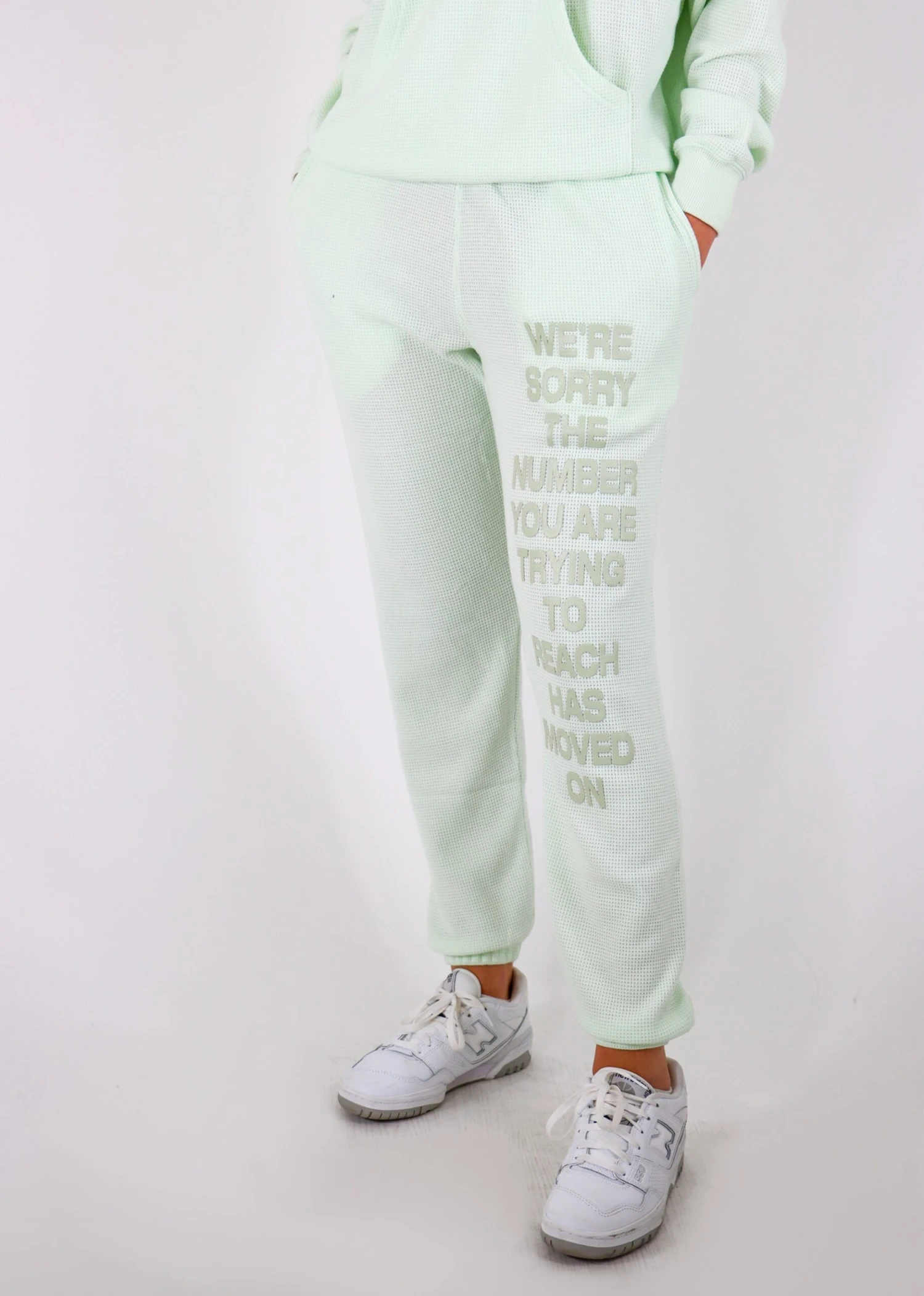 Boys Lie 1-800 Reunion Sweatpants ★ Green 3 Boys Lie 1-800 Reunion Sweatpants ★ Green - Image 3