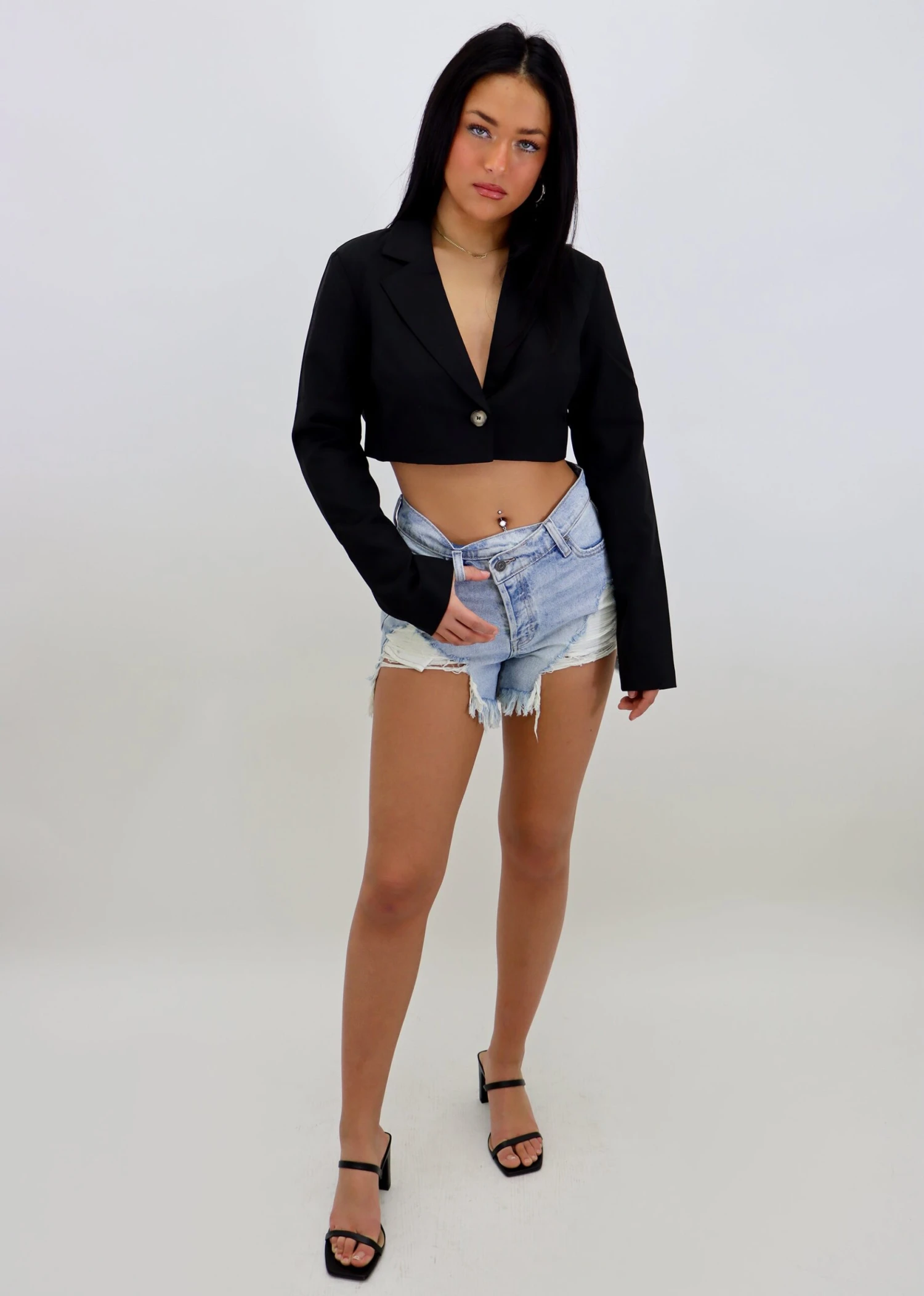 Oh Caroline Shorts ★ Light Wash 6 Oh Caroline Shorts ★ Light Wash - Image 6